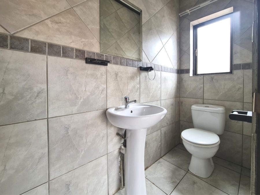 To Let 4 Bedroom Property for Rent in Xanadu Eco Park North West